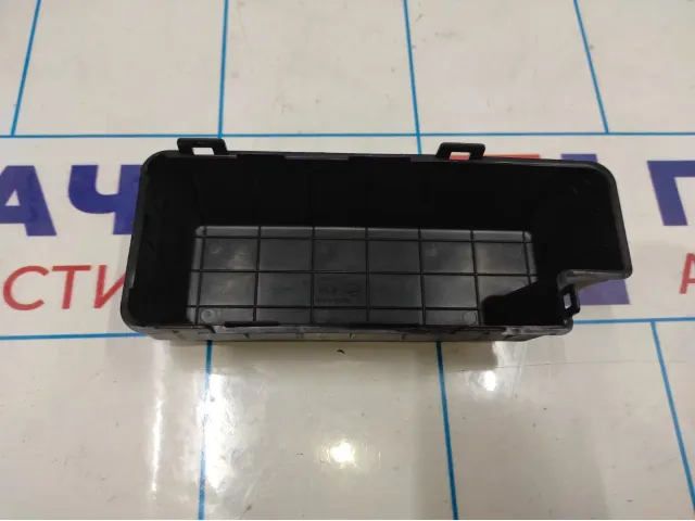 Крышка блока предохранителей Ssang Yong Actyon New 8297334020.