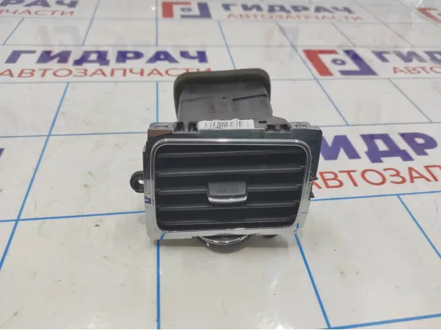 Дефлектор воздушный правый Ssang Yong Actyon New 6964A34001.