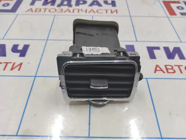 Дефлектор воздушный левый Ssang Yong Actyon New 6963A34001.