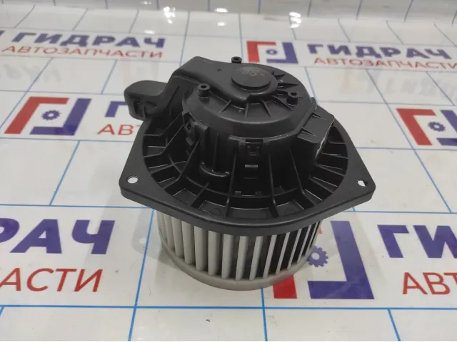 Моторчик отопителя Ssang Yong Actyon New 6811734000.