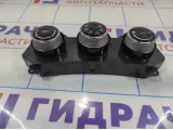 Блок управления климатической установкой Ssang Yong Actyon New 6873034021.