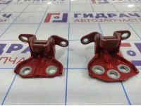 Петли двери задней правой Ssang Yong Actyon New . Комплект.