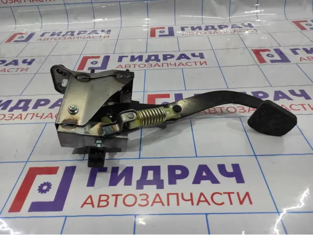 Педаль сцепления Ssang Yong Actyon New 3040034100.