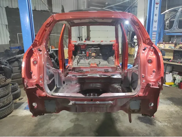 Панель задняя Ssang Yong Actyon New .