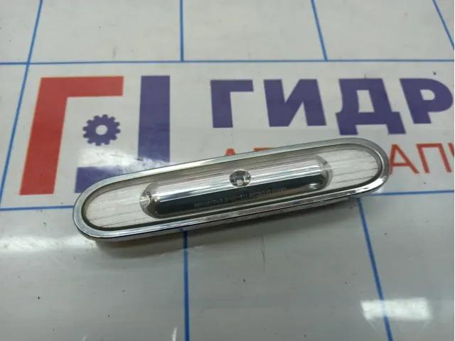 Повторитель на крыло белый SsangYong Actyon Sport 8340031100