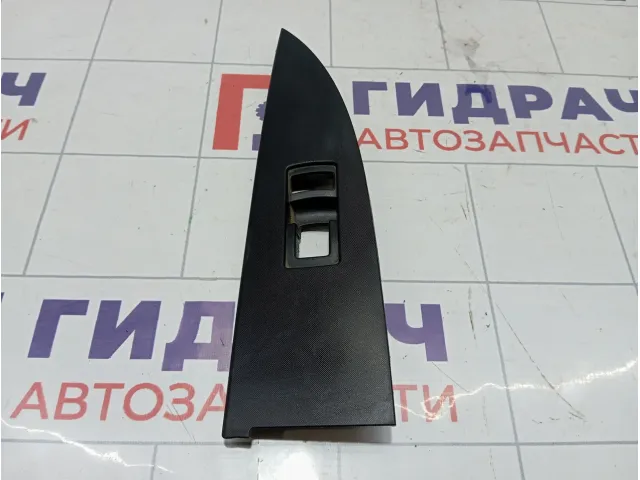 Накладка кнопки управления стеклоподъемниками SsangYong Actyon Sports7226009000