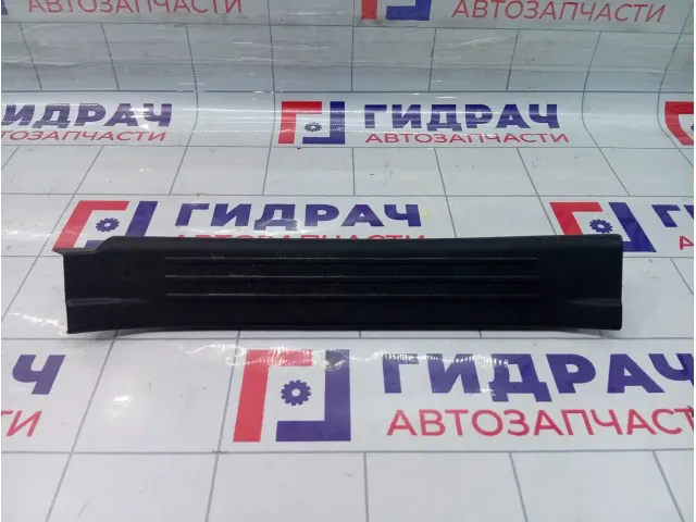 Накладка порога внутренняя передняя правая SsangYong Actyon Sports 7726532000LAM