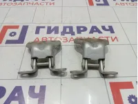 Петли двери передней левой SsangYong Actyon Sports