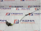 Замок багажника левый SsangYong Actyon Sports 7141032002