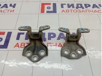 Петли двери передней правой SsangYong Kyron