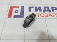 Кнопка стеклоподъемника задняя SsangYong Kyron 8584009000HCC