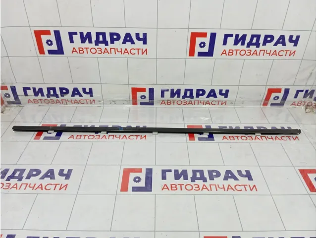 Накладка стекла наружная передняя левая SsangYong Kyron 7221209000