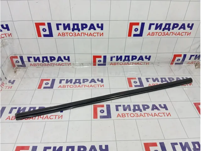 Накладка стекла заднего левого SsangYong Kyron 7321209000