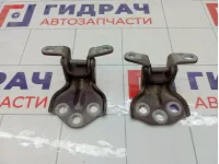 Петли двери передней правой SsangYong Kyron