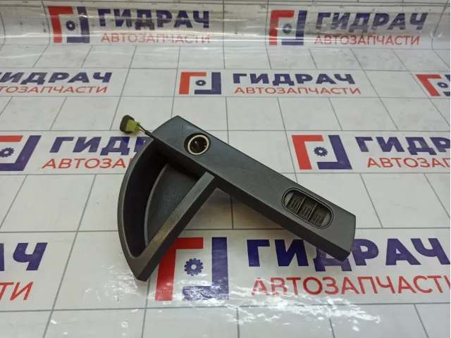 Накладка консоли нижний SsangYong Kyron 7792509030