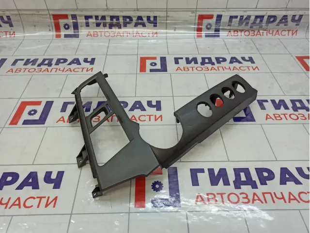 Накладка торпедо SsangYong Kyron