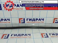 Накладка стекла заднего левого Ssang Yong Actyon New 7351034002. Дефект.