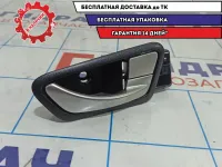 Ручка двери задней внутренняя правая Ssang Yong Actyon New . Царапины.