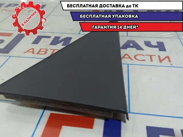 Накладка двери задней левой Ssang Yong Actyon New 7320534030.