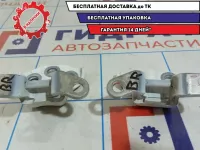 Петли двери задней правой Ssang Yong Actyon New . Комплект.