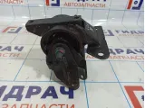 Опора КПП левая Ssang Yong Actyon New 2071034005.