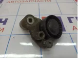 Ролик руч.ремня с кронштейном Ssang Yong Actyon New 6712000270.
