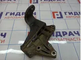 Кронштейн двигателя правый Ssang Yong Actyon New 6712200204. Нижний.