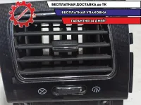 Дефлектор воздушный левый Ssang Yong Actyon New 6963A34001.