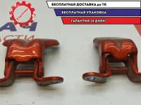 Петли двери передней левой Ssang Yong Actyon New . Комплект.