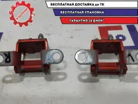 Петля двери багажника Ssang Yong Actyon New 6481009002. Комплект.