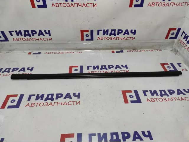 Накладка стекла переднего левого Ssang Yong Actyon New 7251034002.