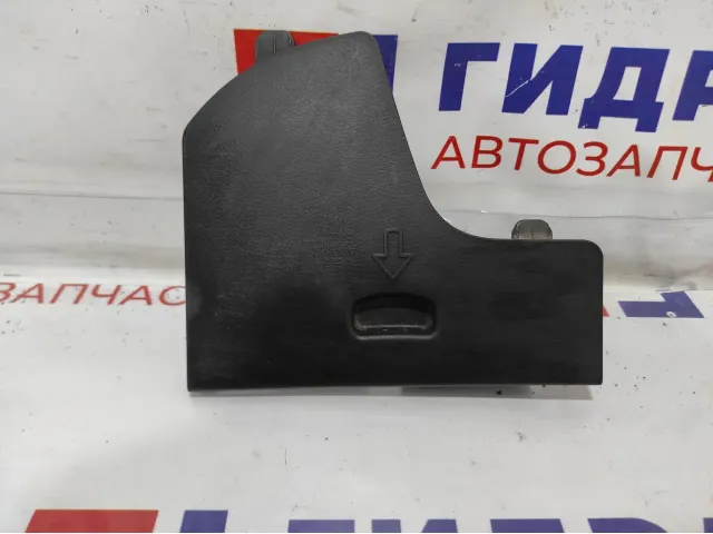 Крышка багажного отделения левая Ssang Yong Actyon New 7742334000. Потертось.