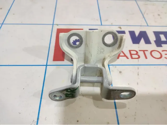 Петля двери задней правой верхняя Ssang Yong Actyon New 6382034001.