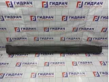 Накладка на порог наружная правая Ssang Yong Actyon New 7956034001. Дефект креплений.