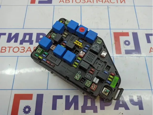 Блок предохранителей Ssang Yong Actyon New 8297034031.