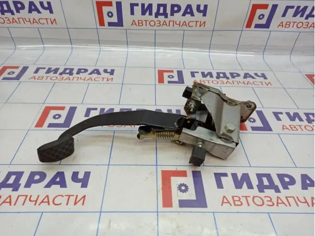 Педаль сцепления Ssang Yong Actyon New 3040034200.