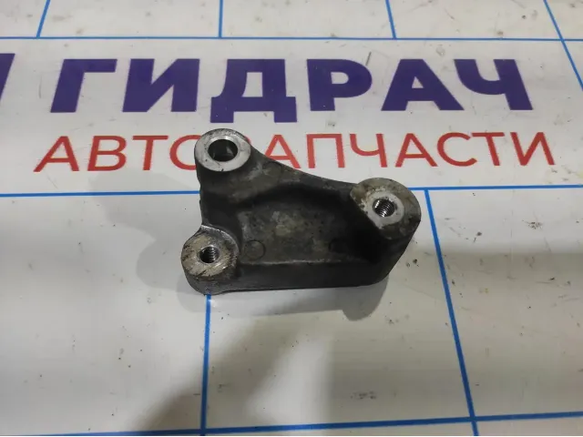 Кронштейн ролика натяжителя Ssang Yong Actyon New 1722200140.