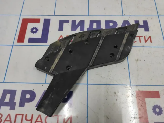 Кронштейн фар левый Ssang Yong Actyon New 8310134090.