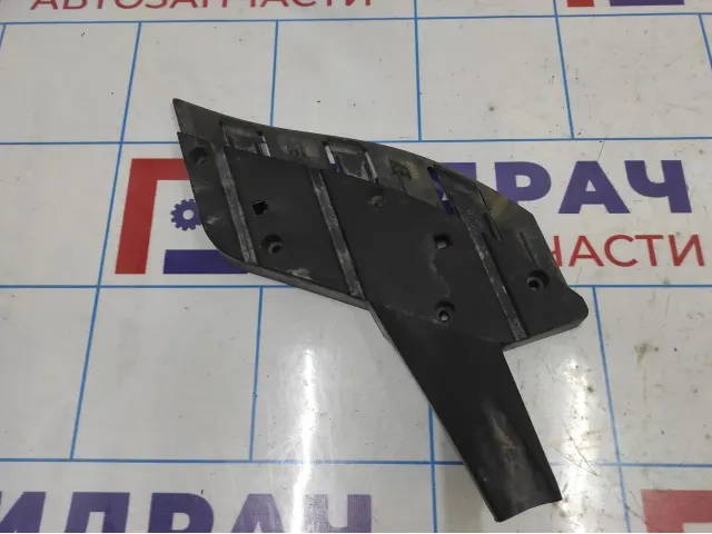 Кронштейн фар правый Ssang Yong Actyon New 8310234090.