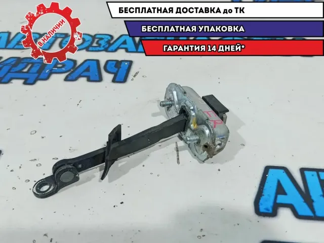 Ограничитель двери правый Ssang Yong Kyron .