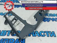 Накладка на торпедо центральная Ssang Yong Kyron 7661009000.