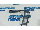 Накладка на торпедо центральная Ssang Yong Kyron 7661009000.