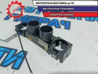 Накладка блока кнопок Ssang Yong Kyron 8530009400.