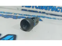 Кнопка обогрева сидений левая Ssang Yong Kyron 8520009200.