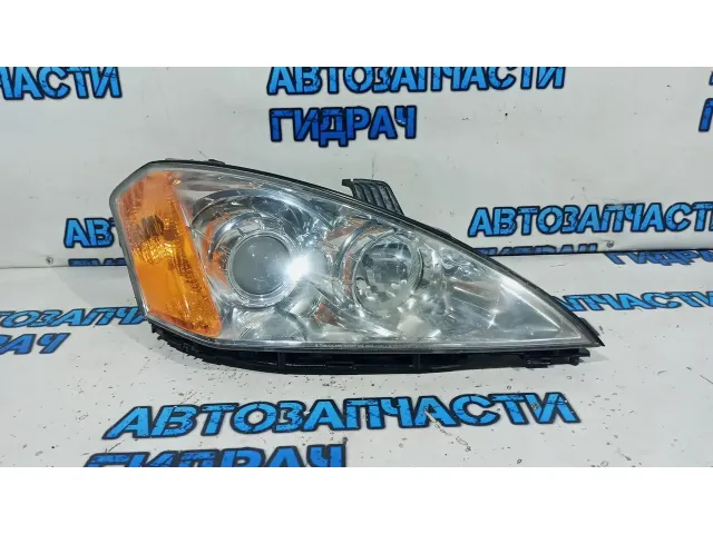 Фара правая Ssang Yong Kyron 8310209101. Дефект.