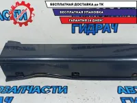 Накладка на порог наружная задняя правая Ssang Yong Kyron 7958609000. Дефект.
