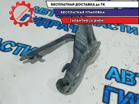 Петля капота левая Ssang Yong Kyron 6181009002.