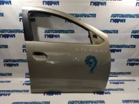 Дверь передняя правая Renault Sandero Stepway 2 801008681R. Дефект, вмятина.