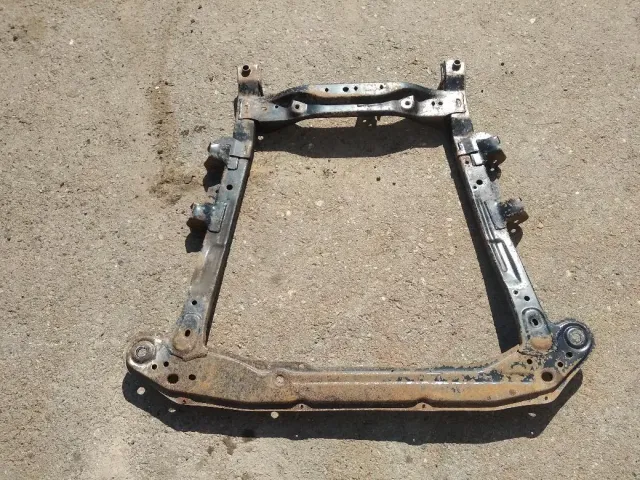 Балка подмоторная Renault Sandero Stepway 2 544016728R.