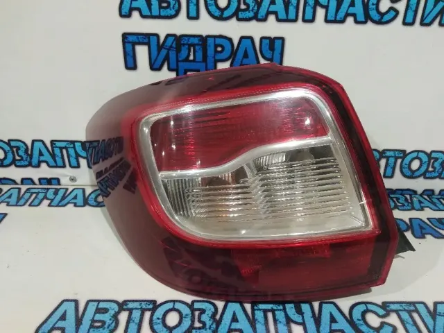 Фонарь задний левый Renault Sandero Stepway 2 265550577R.
